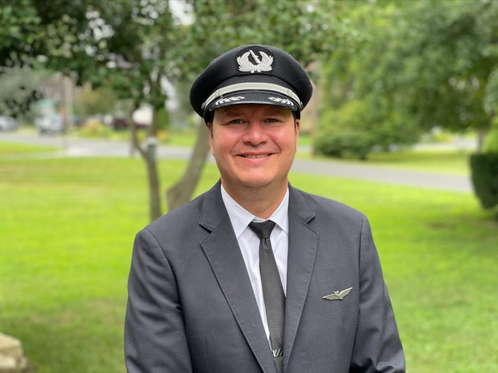 Male Pilot Captain for Piedmont Airlines